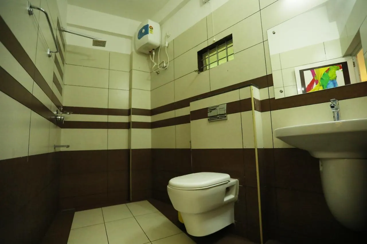 W Royal Grand Hotel Meenangadi 0*,